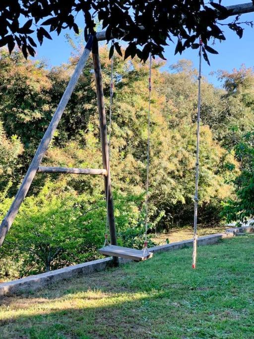 F2 avec jacuzzi, pétanque, à 3 min mer, dans grande propriété Porticcio (Corsica) Exterior foto
