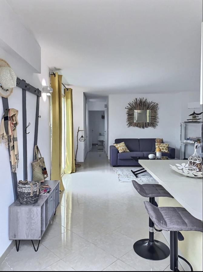 F2 avec jacuzzi, pétanque, à 3 min mer, dans grande propriété Porticcio (Corsica) Exterior foto